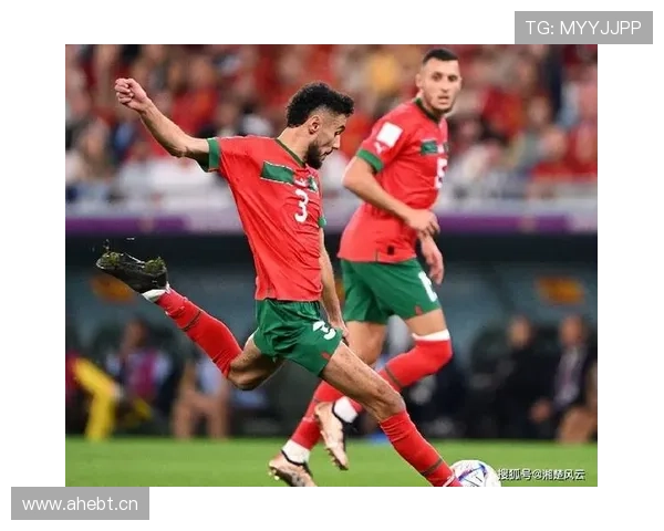 巴尔韦德无球冲刺与后插上进攻模式解析