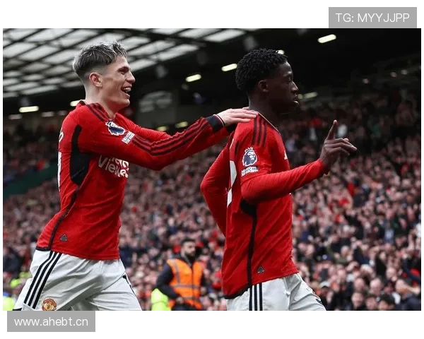 曼联复兴进程仍未完成,短期目标与长期规划的协调面临考验