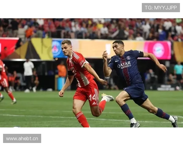 拜仁中场一断就崩，防线脱节问题藏不住了